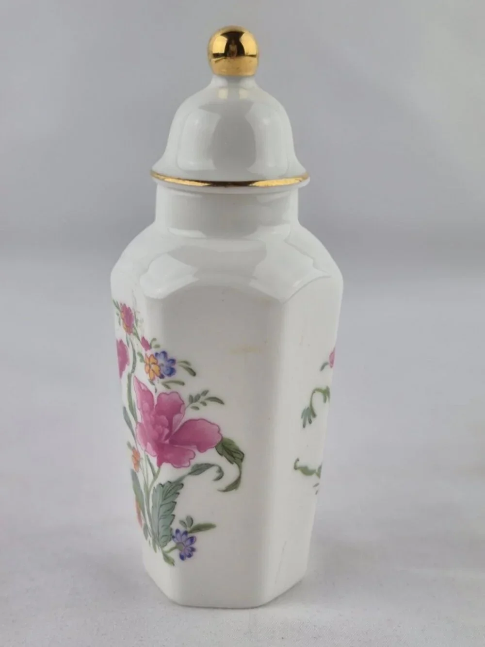 Hammersley Fine Bone China Ginger Jar Mini Vase Floral Design Lidded